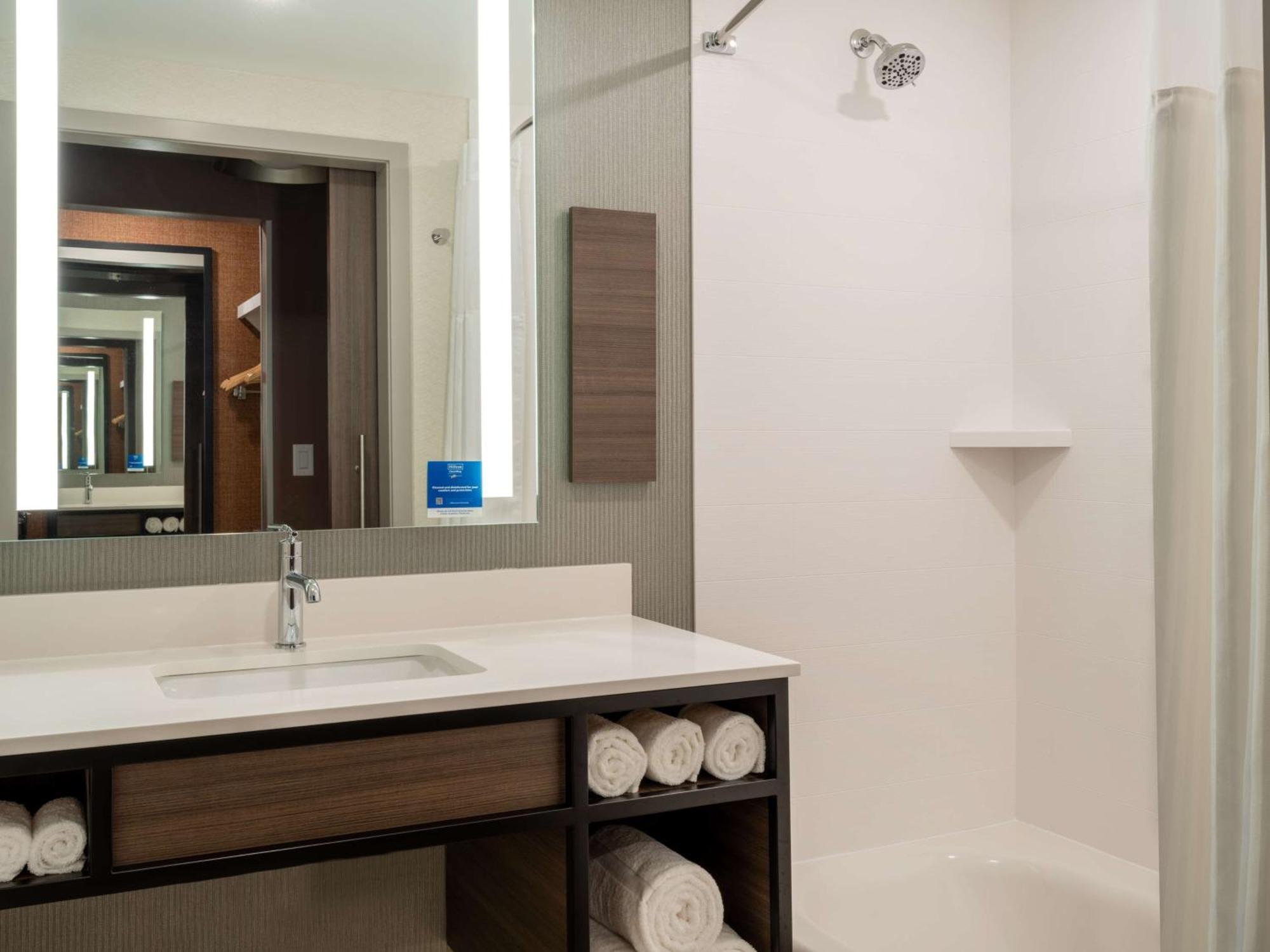 Hilton Garden Jeffersonville, In Hotel